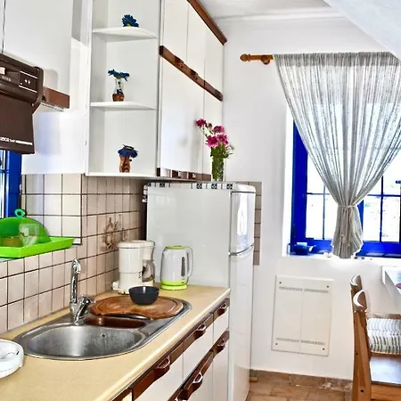 Feriehus Nikos' Holiday Peran Triovasalos