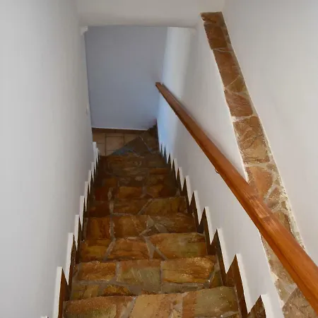 Holiday home Nikos' Holiday Peran Triovasalos