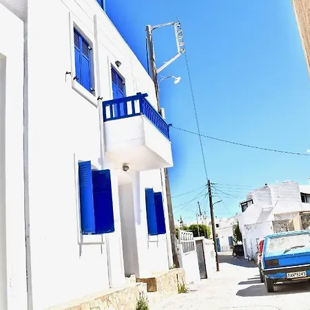 Nikos' Holiday Holiday home Peran Triovasalos