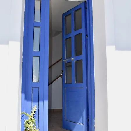 Holiday home Nikos' Holiday *